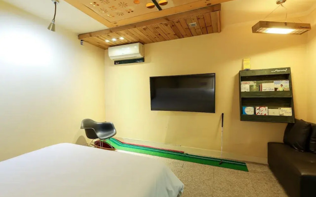 FromH Dorothy Hotel Cheonan