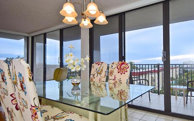 Our House at the Beach by Beachside Mgt