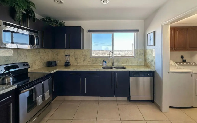 Relaxing Getaway 2BR Condo