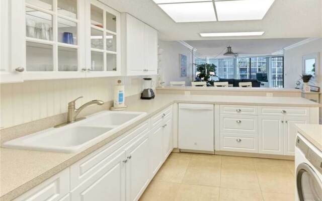 Captains Quarters 218 - Two Bedroom Condo