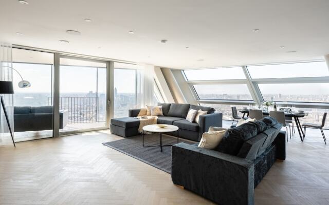 36th Floor Semi Penthouse