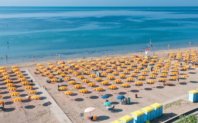 Lovely Flat at Grado Pineta