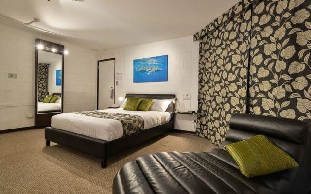 BEST WESTERN Sea Breeze Resort Exmo