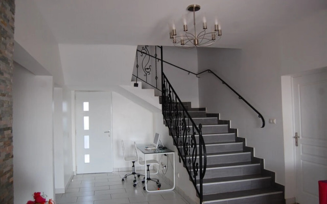 Splendid Villa 2015