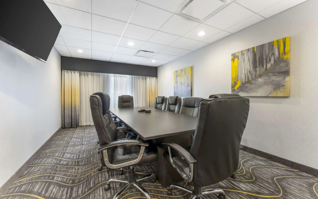 Best Western Plus Cranberry-Pittsburgh North
