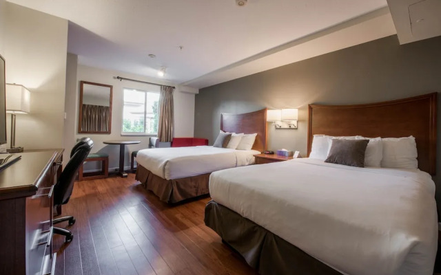 Gibsons Garden Hotel