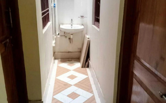 OYO HOME 91096 Krishna Bhawan