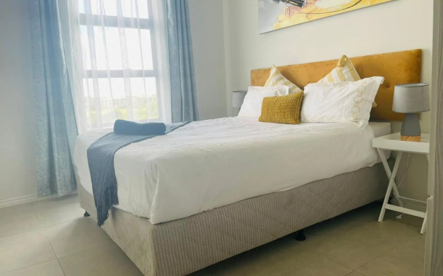 Smartz Apartment 210