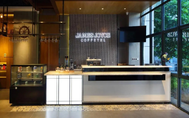 James Joyce Coffetel·Shenzhen Huanan City