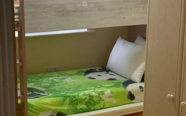 Room-two Rooms Total 5 Persons max