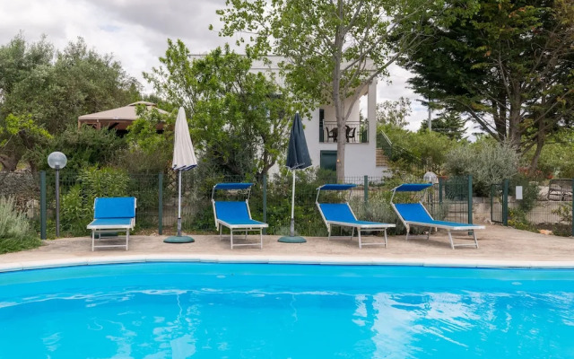 Villa La Rondine con piscina