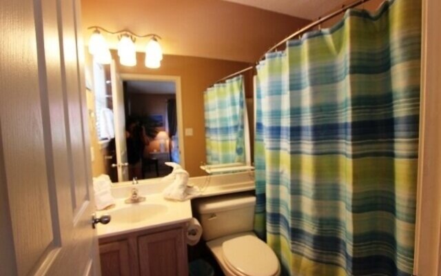 Aqua Ocean View - 2 Br Condo