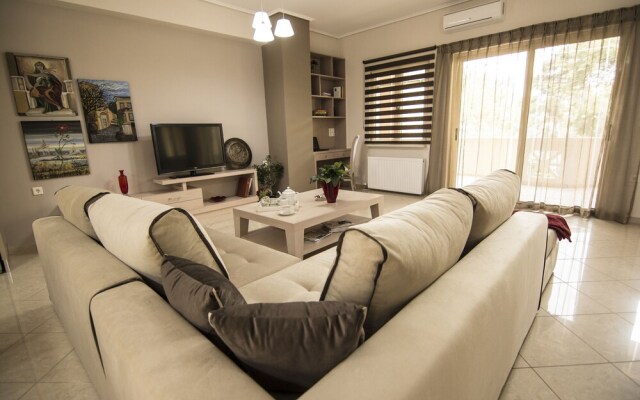 Luxury Mari House