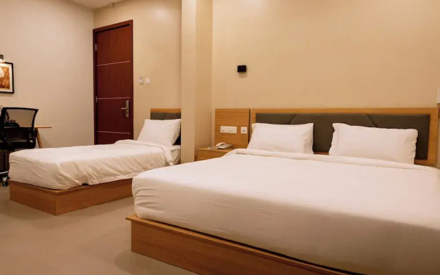 Dreamotel Luxury Suites and Rooms