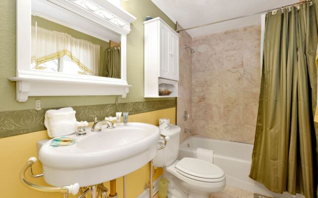 Yosemite Slope Views #2243