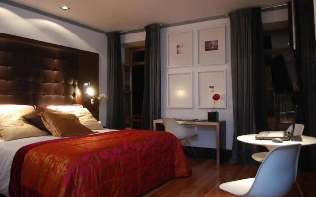 Browns Boutique Hotel