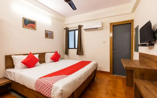 OYO 28360 Hotel Rajdeep