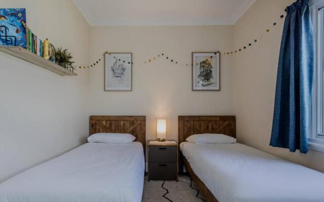 West View Cottage by the BnB Collection