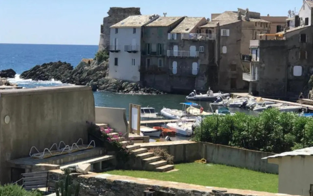 Studio pied dans l’eau CAP CORSE ERBALUNGA