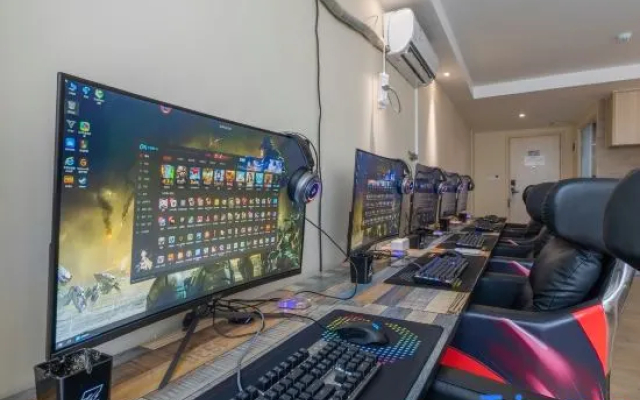 Zeuse Sports Apartment