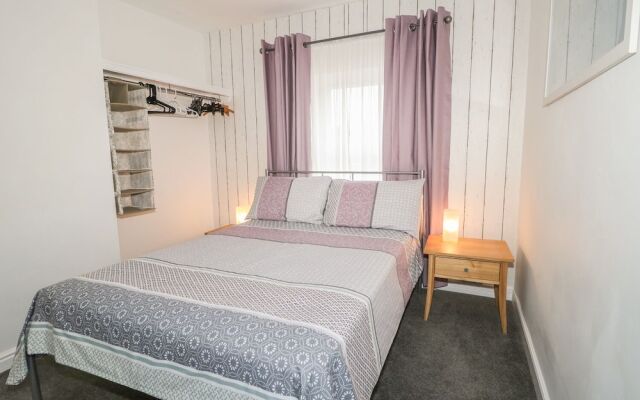 Point Finger Cottage, Bournemouth