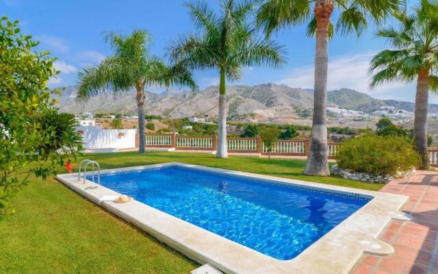 Villa Pastora Nerja by Ruralidays