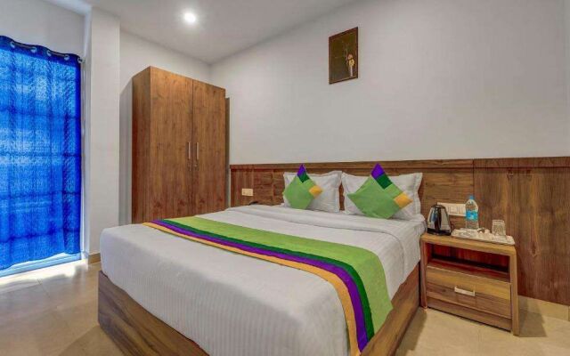 Treebo Regalia Inn Civil Station