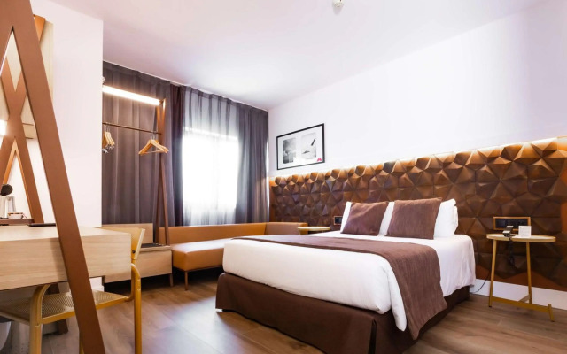 The Tillary Hotel