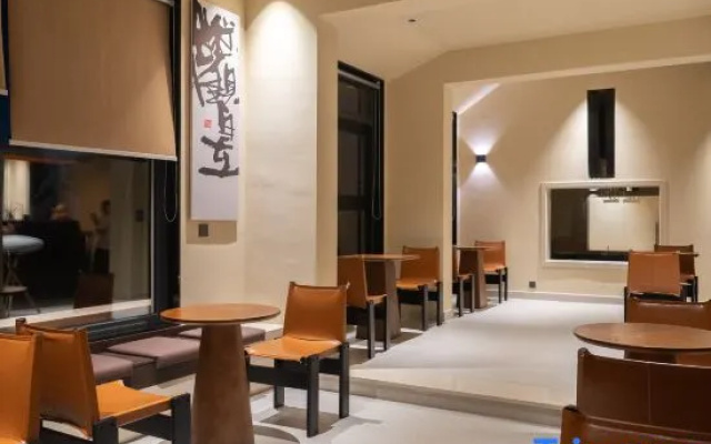 Guanzizai | SunsetLab: Tangerine Sunset Seaview Retreat