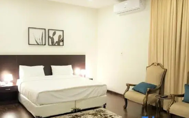 Towlan Al Rawdah Services Apartment