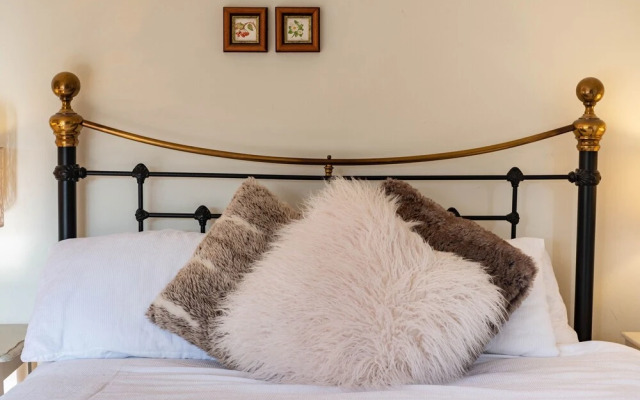 The Cabin at Wrinklers Wood