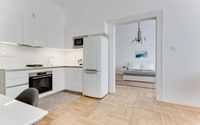 The Dancing House Residence