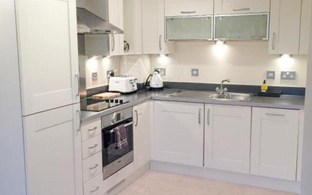 Millwalk Apartment