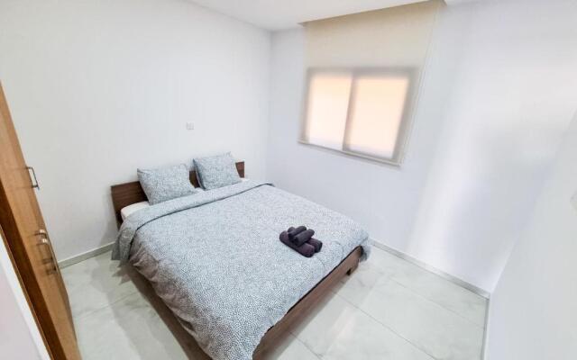Sea Bay Apartment