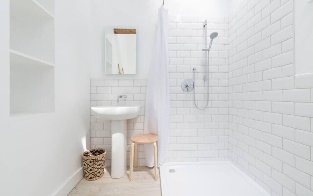 Simple Coastal Luxury Near Southwold Sleeps 10