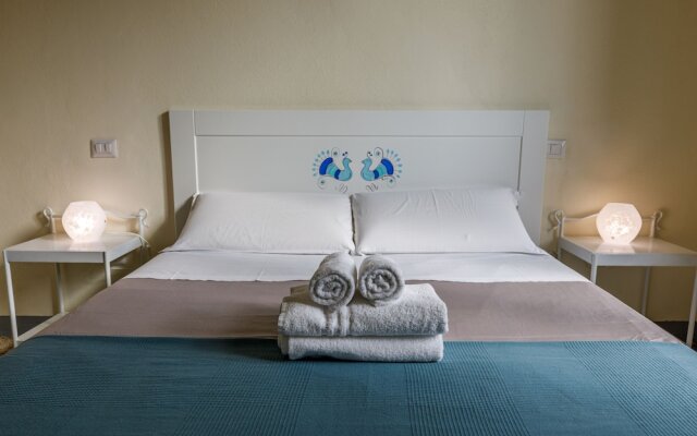 Onlyrooms IV - Sea View & Free Parking