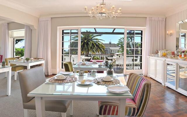 The Clarendon - Fresnaye