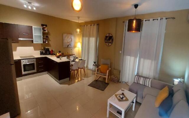 Paramount Gardens Resorts C202