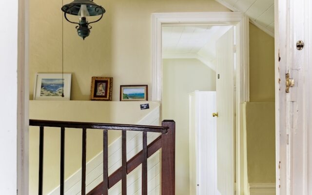 Wollaston House by the BnB Collection