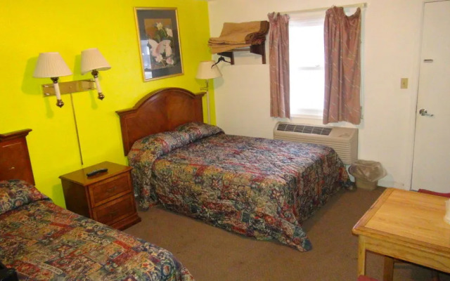 Iris Motel - Mount Pleasant