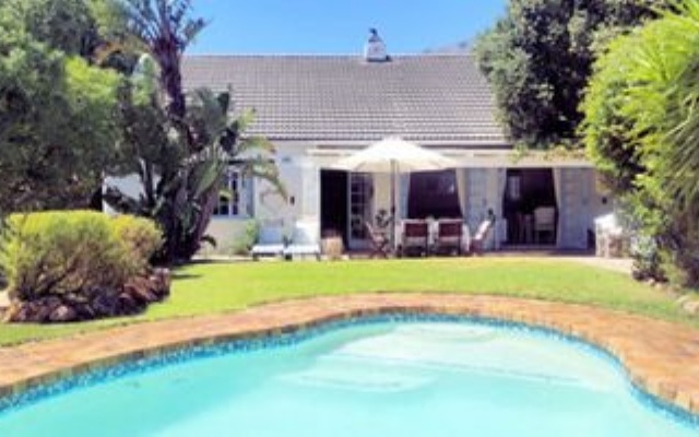 Hout Bay Beach Cottage