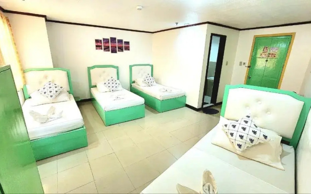 The DYNASTY COURT Hotel