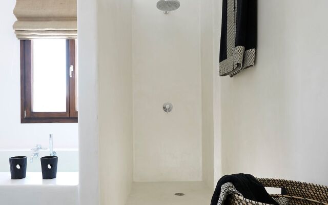 Le Blanc Suite