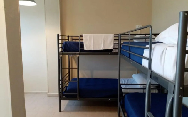 Departure rooms&hostels