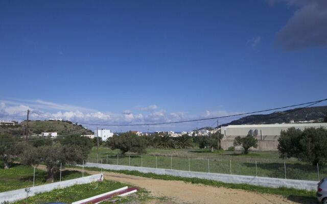 Brezza Apartment E