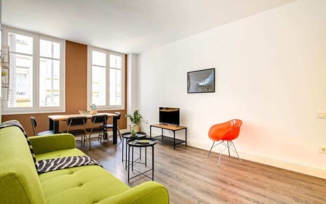 Joyful 2bed Apartment in the Traditional Gracia