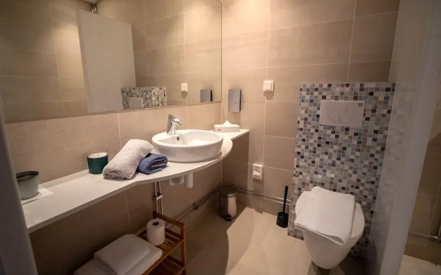 Deus Hotel