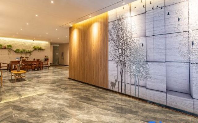 Yiheju Hotel(Zhengzhou Xinzheng International Airport)