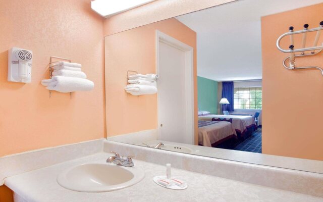 Americas Best Value Inn Darien