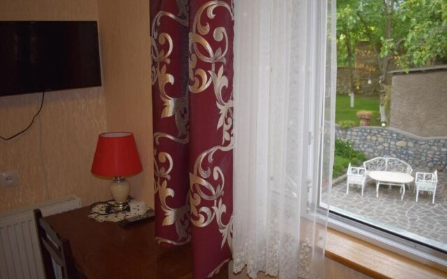 Guesthouse Lago & Wine Cellar